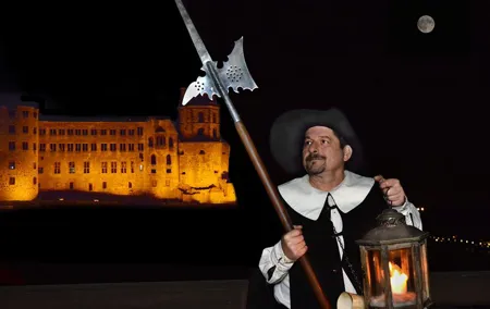 Tour through Heidelberg in the footsteps of the night watchmen