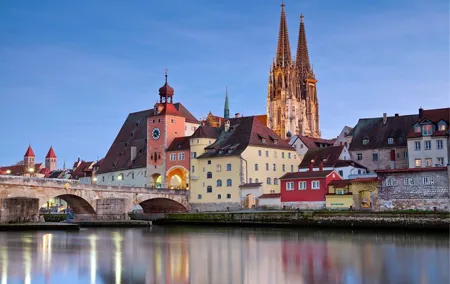 Regensburg Scavenger Hunt and Highlights Self Guided Tour