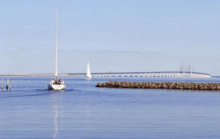 Malmö & Lund Tour, Crossing the Øresund Bridge to Sweden