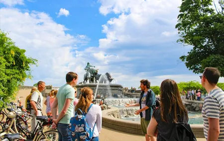 3-hour Copenhagen City Highlights Bike Tour