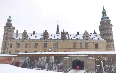 Castle, Palace and Cathedral Full-Day Winter Tour