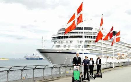 Shore Excursion: 1-Hour Copenhagen Segway Cruise