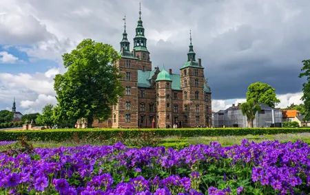 Skip the line Rosenborg Castle and Gardens Copenhagen Tour