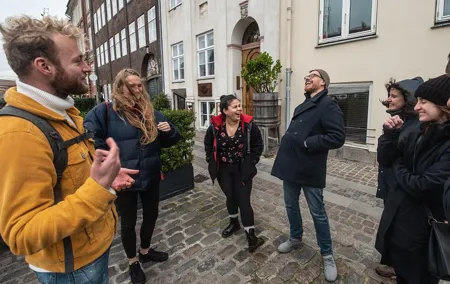 Politically Incorrect Private Highlights Walking Tour