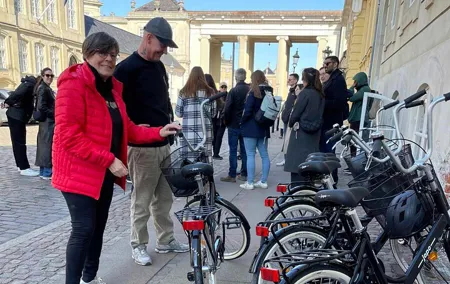 2.5 Hour Must See Bike Tour Adventure in Copenhagen