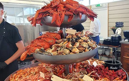 Exclusive Wine Tasting and Seafood in South Zealand
