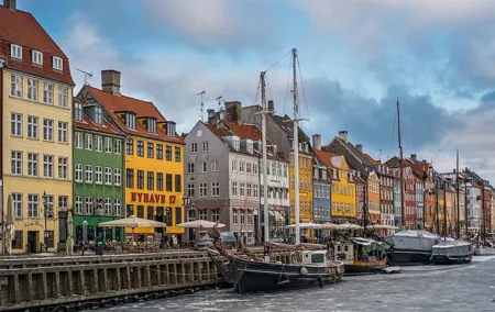 Copenhagen's Christmas Spirit Private Walking Tour