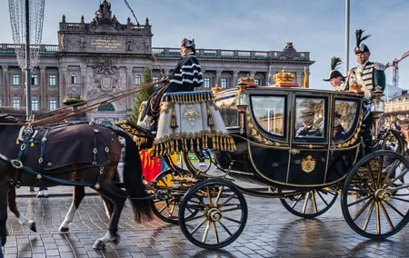Inside The Crown: Stockholm Royal Palace Private Guided Tour