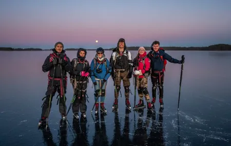 Beginner friendly Nordic Ice Skating On lakes in Stockholm
