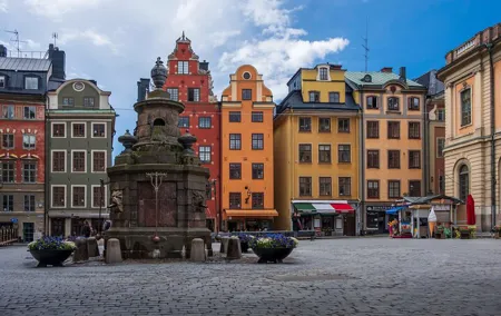 Stockholm’s Splendor: A 6-Hour Walk Through Culture & History