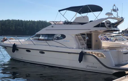 Exclusive 4 Hour Private Yacht Tour of Stockholm's Archipelago