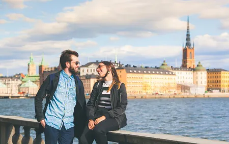 Stockholm: Private Sightseeing Tour and Food Tasting with local