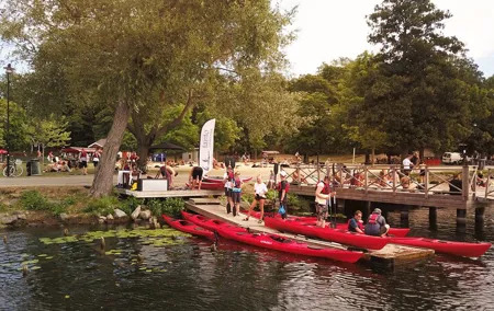 2 Hour Guided Kayak Trip in Central Stockholm