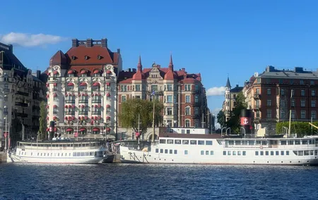 Exclusive Stockholm Grand Tour with local Guide by Lux Car