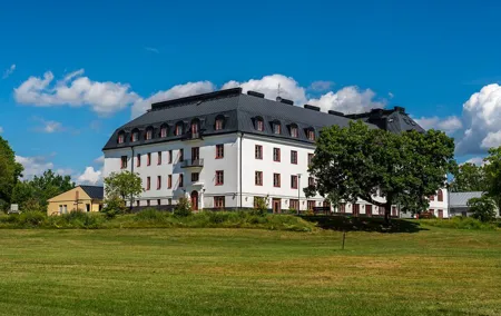 Explore Sweden’s Oldest Town Vikings, Ruins and Baroque Beauty