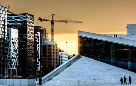 Oslo City Walks - The City of Contrasts