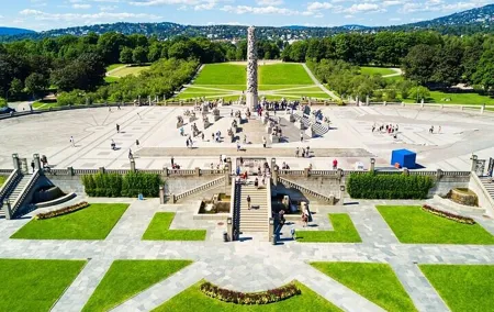 Oslo Highlights Walking Tour With A Guide