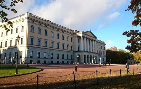 Downtown Oslo: Self-Guided Highlights and History Audio Tour