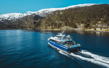 Mostraumen Fjord Cruise