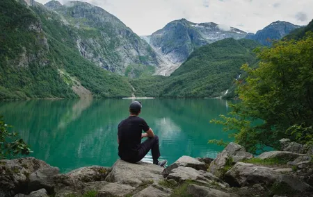 Bergen Day Tour to National Park Folgefonna and Glacier Lake