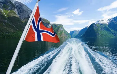 Bergen: Mostraumen Fjord Cruise
