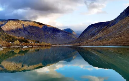 1 Day Flexible Hardangerfjord and Vøringsfossen Tour From Bergen