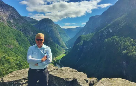 PRIVATE GUIDED TOUR: The Heart of Norway – Viking Special, 8-9 hours – SUMMER