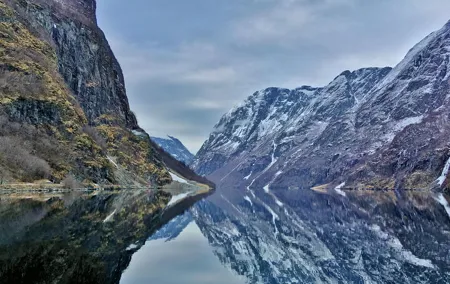PRIVATE GUIDED TOUR: Norway's Highlights – Viking Special, 11-12 hours – WINTER