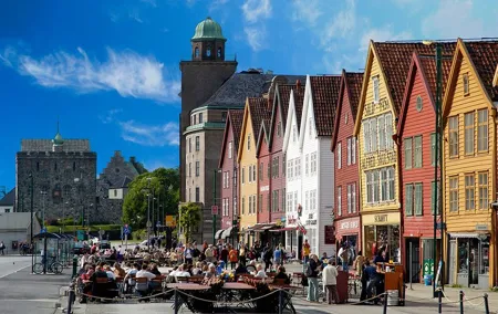 Private Bergen citytour By VIP Car & Guide (2h)