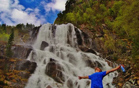 PRIVATE GUIDED TOUR: Secrets of the Fjords - the Osterfjord and Mo, 6-7 hours