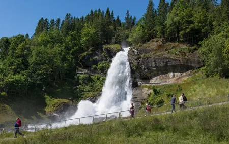 Private Guided Hardangerfjord Day Tour