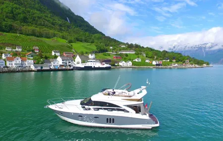 4 Day Bergen - Hardangerfjord private fjord-cruise