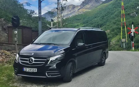 TRANSFER, LUXURY VAN 1-7 PAX: Bergen – Flåm, Gudvangen