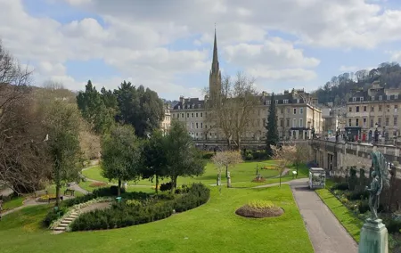 Medieval Bath: A Self-Guided Audio Tour along the City Wall