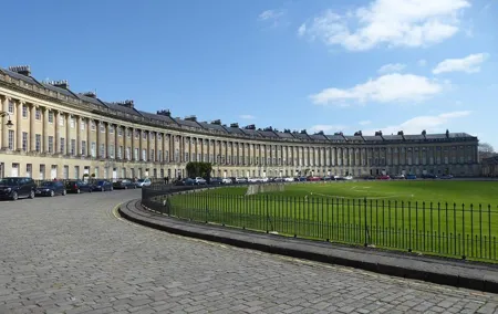 Bath Tour - 3 Hour Private Tour with Local Guide, £200 per group