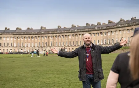 Full-Day Private Tour of Stonehenge and Bath with Pickup
