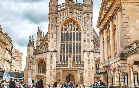 Welcome to Bath: Private Walking Tour including Bath Abbey