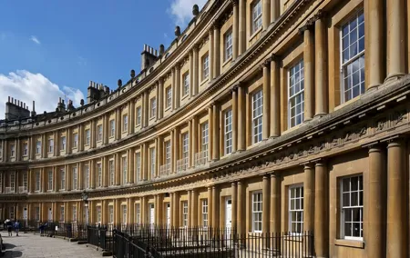 Explore Bath & Stonehenge Self-Guided Audio Tours