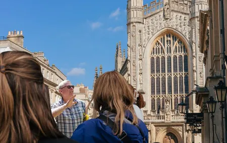 Bath: History & Highlights Shared Walking Tour for 2-8 people