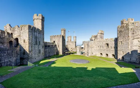North Wales and Caernarfon Castle day tour from Chester