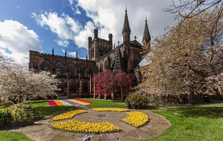 Hello Chester! Private Walking Tour