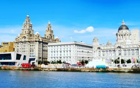 A Walk Through Time: History of Liverpool Walking Tour