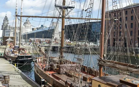 Liverpool Slavery Walking Tour - Commercial Side