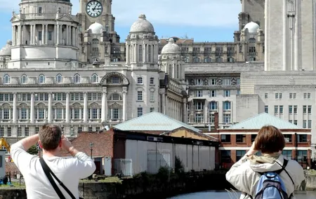Liverpool Highlights & Hidden Gems: Private Tour with a Local
