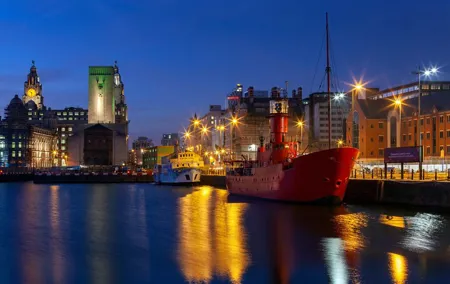 Hire Photographer, Professional Photo Shoot - Liverpool
