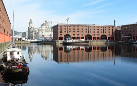 Liverpool Private City Tour and Chester City