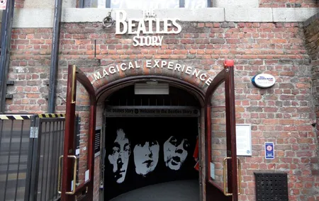 Liverpool and Beatles private walking tour