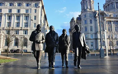 Private Walking Tour: Liverpool Highlights, including Cavern Club entry