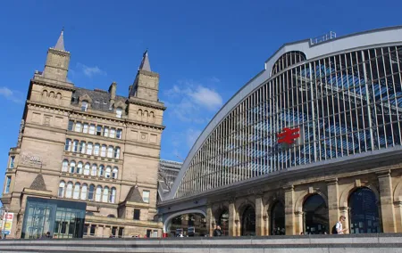 Liverpool Private Walking Tour with a Local