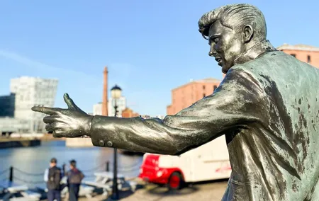 Liverpool: Taverns, Temples and Traditions city game